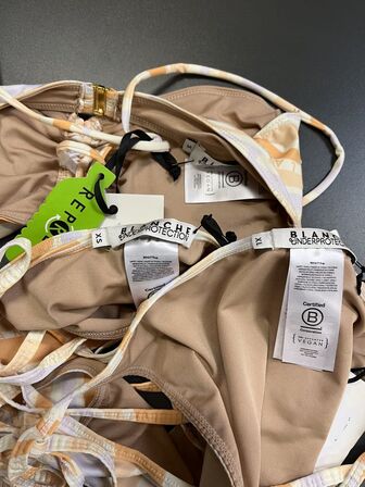 75 stk. Mærketøj Vejl. udsalgspris ca. 82.000 kr.