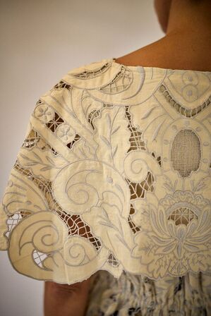 Ceci Embroidery S/SLV Top SEA NEW YORK Str.: XS