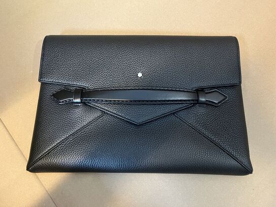 Clutch dokumenttaske MONTBLANC Grain black MB220215