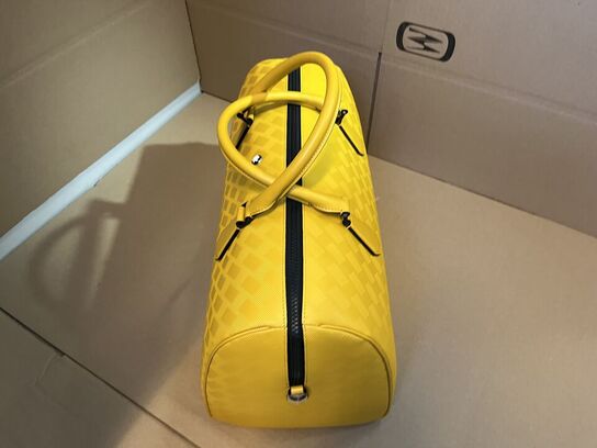 Dufflebag MONTBLANC MB198709