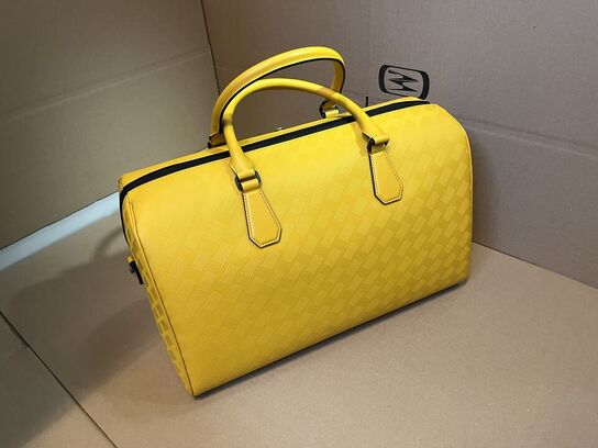 Dufflebag MONTBLANC MB198709