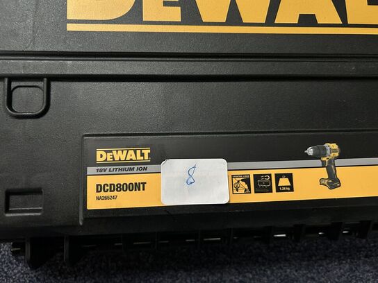 DEWALT Bore-/Skruemaskine DCD800NT