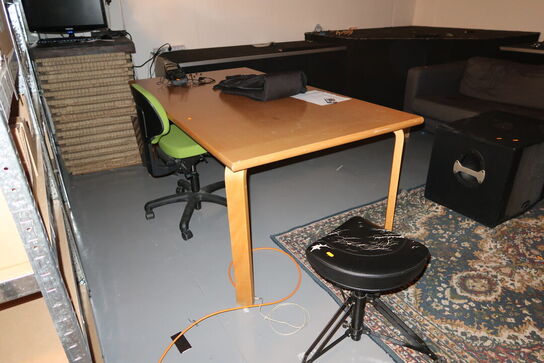 Bord, kontorstol, skammel