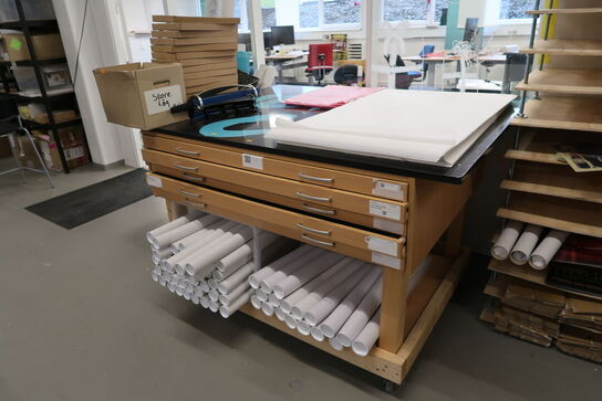 Pakkebord samt div. Pakkemateriale