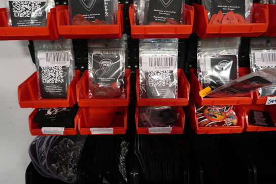 Sortimentsreol med div. Plektre MORGAN PICKS m.m.