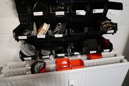 Sortimentsreol med div. Plektre MORGAN PICKS m.m.