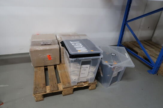 Palle med div. Muleposer samt kopper