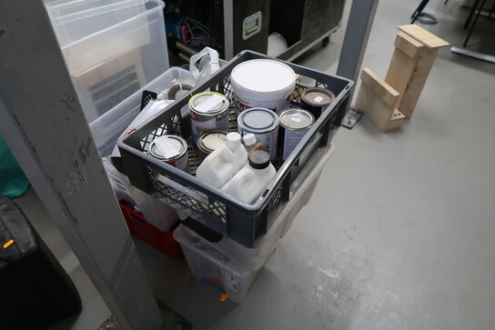 Højtaler SOUNDKING, flightcase, div. Værktøj, maling m.m.