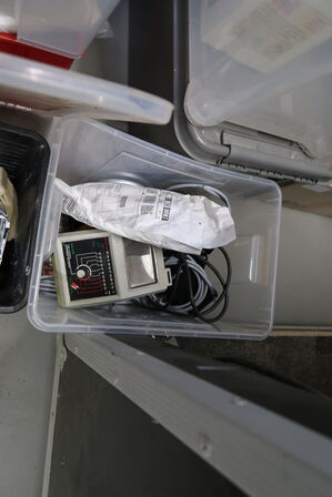 Højtaler SOUNDKING, flightcase, div. Værktøj, maling m.m.