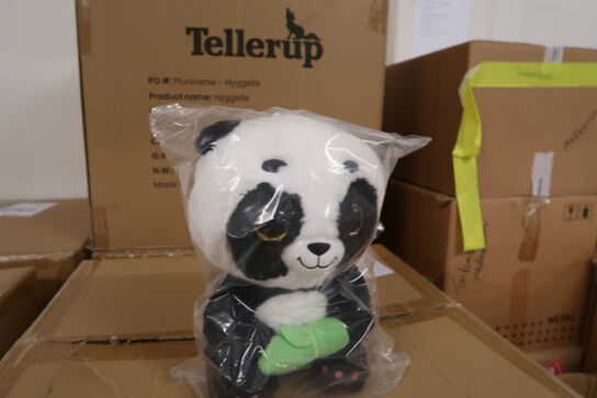 Palle med div. Merchandise bl.a. bamser