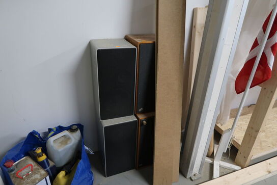 4 stk. højtalere bl.a. STE-MA, UNIVERSUM