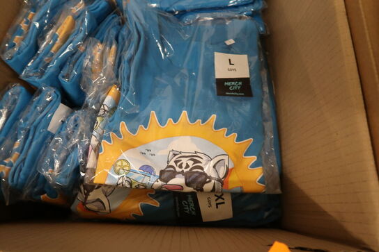 Palle med div. Merchandise bl.a. Tøj, huer m.m.