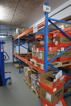 2 fag pallereoler uden indhold