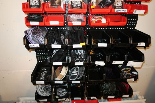 Sortimentsreol med div. Plektre MORGAN PICKS m.m.