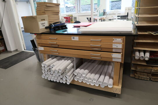 Pakkebord samt div. Pakkemateriale