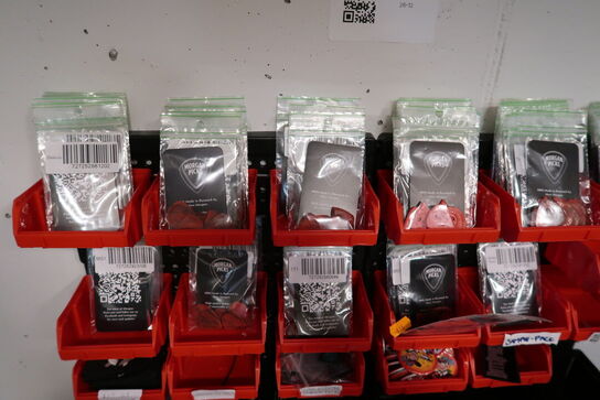 Sortimentsreol med div. Plektre MORGAN PICKS m.m.