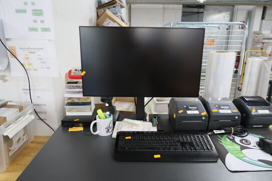 Computerskærm LENOVO, computer DELL OptiPlex 3060, tastatur og mus