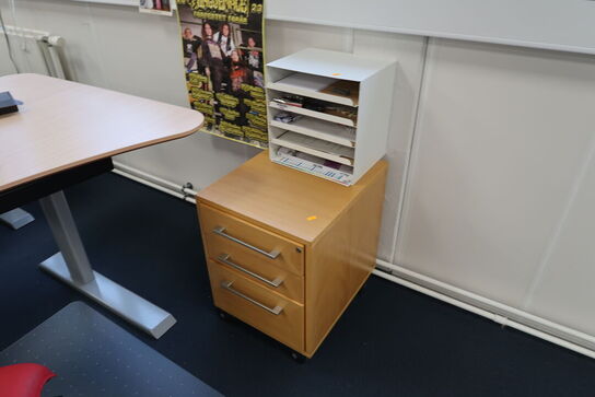 El. hæve/sænke skrivebord uden indhold, med skuffemodul og kontorstol