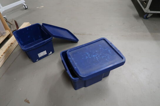 Reol med div. Værktøj og varelager