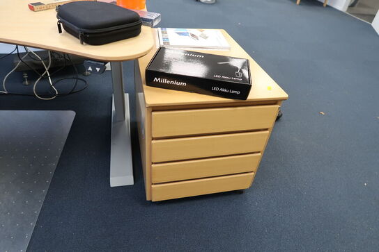 El. hæve/sænke skrivebord uden indhold, med skuffemodul og kontorstol