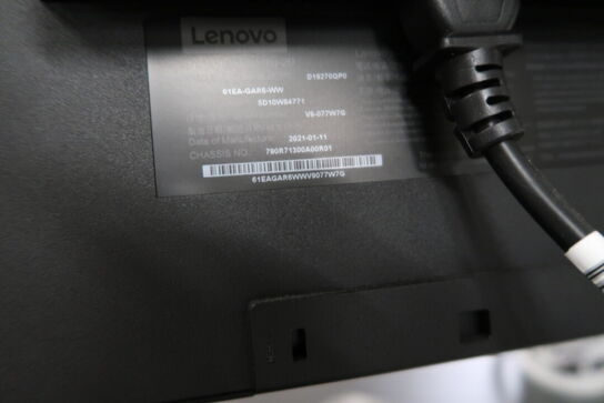 Computerskærm LENOVO, computer DELL OptiPlex 3060, tastatur og mus