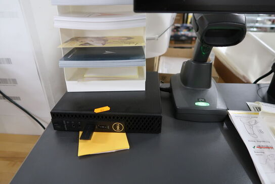 Computerskærm LENOVO, computer DELL OptiPlex 3060, tastatur og mus