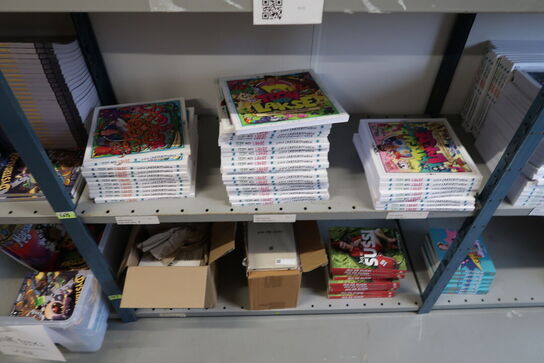 4 fag lagerreoler med div. Bøger