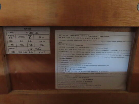 Kasse med 30 stk lithium ion batterier CALB