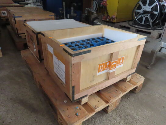 Kasse med 30 stk lithium ion batterier CALB