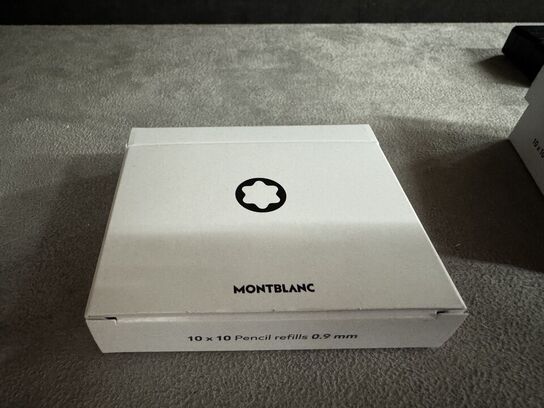 300 stk. Pencil Refill MONTBLANC GRAFIT 0,9 MM.