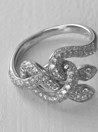 Brillantring af 14 kt. hvidguld