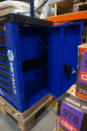 Metallo Værktøjsvogn XXL med værktøj og 7 skuffer og skab 