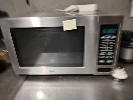 Microbølgeovn.  IDÉLINE.