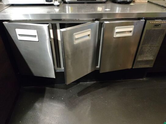 Kølebord.  SNOWFLAKE. 