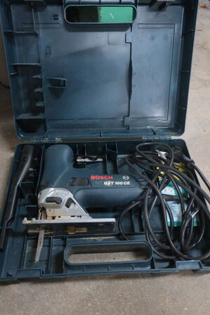 Stiksav, BOSCH GST 100 CE