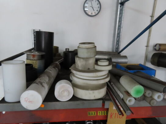 Div. reoler med metalemner