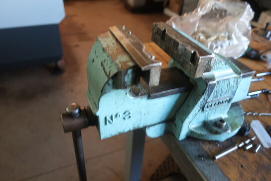 Arbejdsbord uden indhold