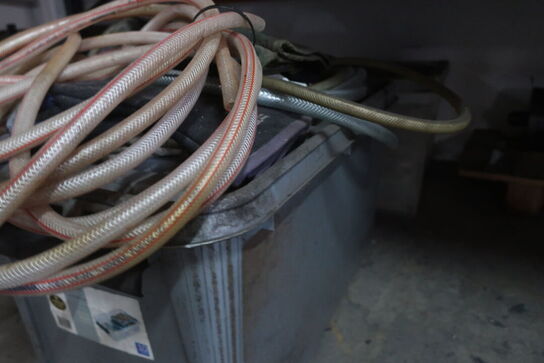 Palle reol med indhold