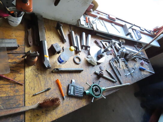 Filebænk med indhold