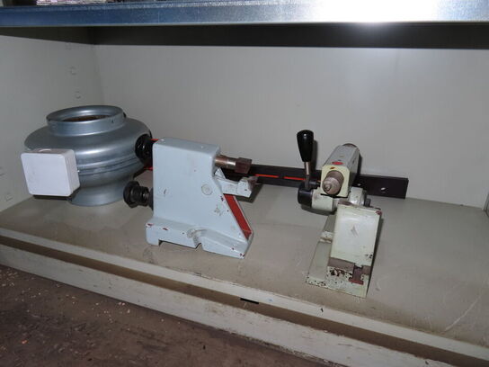 Værktøjsskab med indhold