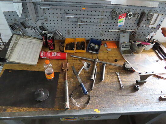 Filebænk med indhold