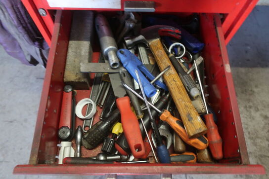 Skuffemodul med indhold