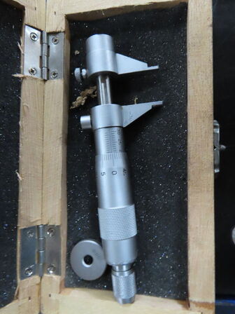 Indvendig mikrometermåler