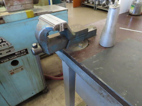 Filebænk med indhold