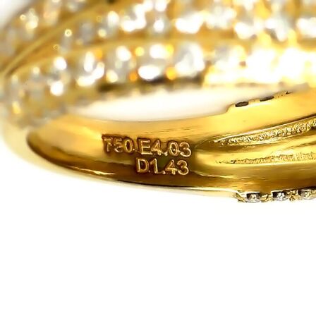 5,46 ct. meget fin smaragd og diamantring i 18 kt. gulguld. IGI.