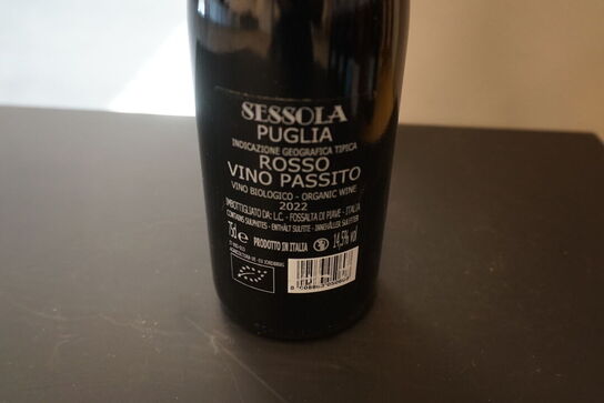 7 flasker blandet vin