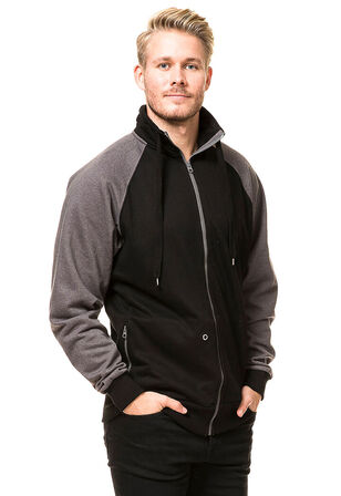 30 stk. t-shirt + 4 stk. sweatshirt