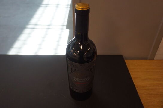 7 flasker blandet vin