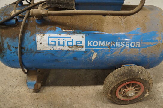 Kompressor GÜDE 300/10/50P