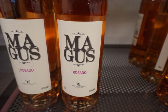 7 flasker MAGUS ROSÉ